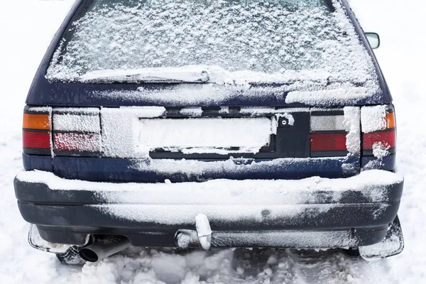 Witte Winterseizoen Aangekomen Europa Het Hele Dag Gesneeuwd Een Sneeuwstorm — Stockfoto