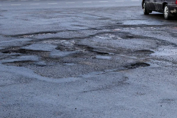 Strada Sacco Buchi Che Devono Essere Riparati Avere Una Macchina — Foto Stock