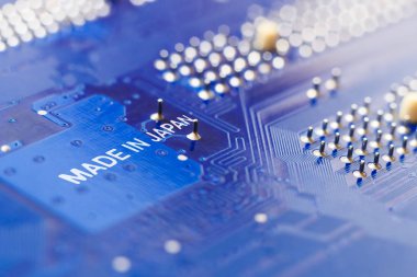 Makro çekim. anakart. Japonya'da, bir yazıt var.