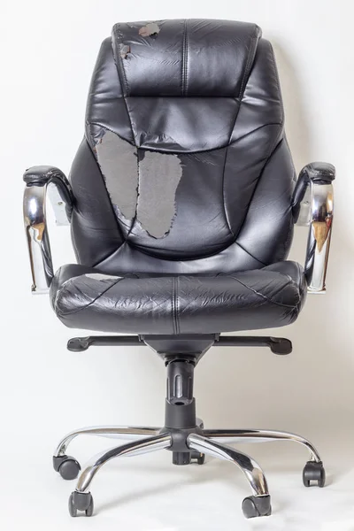 Leather office chair on a white background. no isolation. repairs. hauling upholstery. — Stock Photo, Image