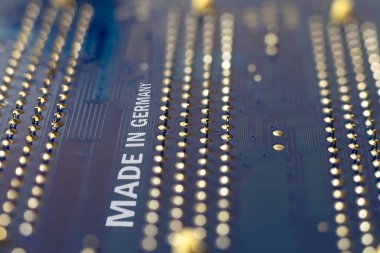 Makro. Anakart mavi. Almanya 'da yapılan yazıtlar.