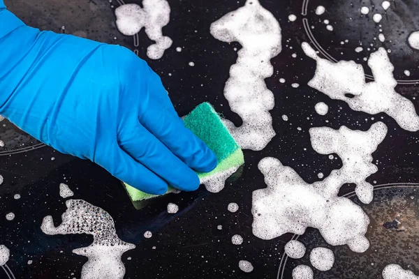 Girl Blue Household Gloves Washes Electric Stove Applies Special Solution — Stock Photo, Image