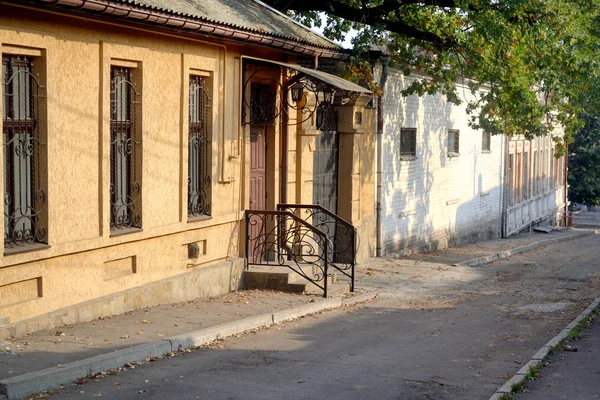 Kherson Ucrania Octubre 2018 Una Vista Las Típicas Calles Antiguas —  Fotos de Stock