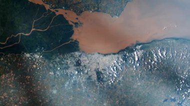 NASA görüntü Rio de la Plata kuzeybatıdan Güneydoğu için arıyorum. Buenos Aires Parana Nehri Deltası yakınlarında sağ tarafında görünür. Nehir çökeller su Montevideo, sol kıyısında görünür çevresinde kahverengi olurum. T unsurları