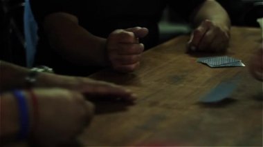 Erkekler iskambil. Arjantinli Truco (Arjantin kart oyunu).