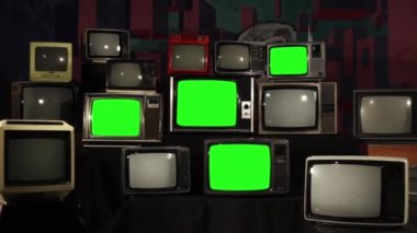 80s yeşil ekranlı televizyonlar. Herhangi bir görüntü veya resim ile yeşil ekran değiştirmek hazır olmasını istiyorum. Full Hd.