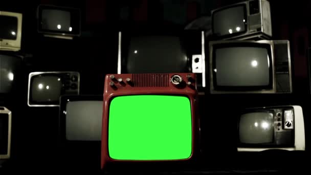 Vieux Écran Vert Rouge Avec Beaucoup Tvs Ton Noir Blanc — Video