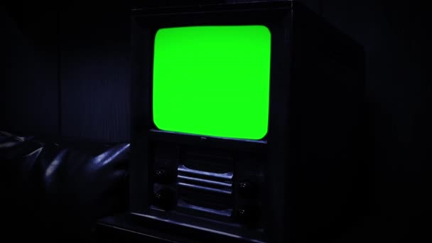 Alter Holzfernseher Mit Grünem Bildschirm Bereit Green Screen Durch Beliebiges — Stockvideo