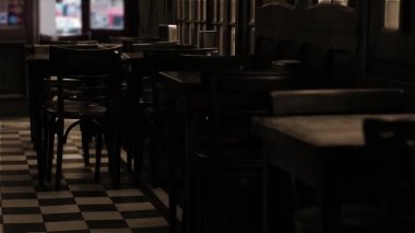 İç geleneksel Arjantin Cafe. Sepya sesi.