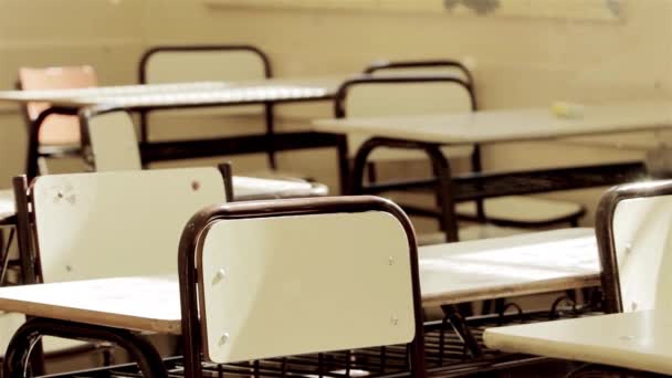 Old Fashioned School Desks Empty Classroom Coronavirus Global Pandemic — Stock Video