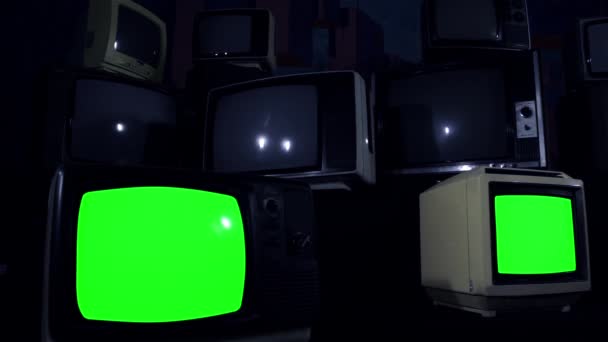 80S Televizory Zeleným Plátnem Paralelní Dolly Střela Noční Tón Připraven — Stock video