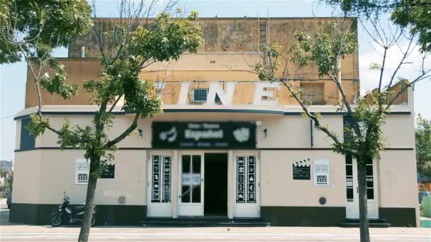 阿根廷小镇上的电影院 在卡霍拍摄 — 图库视频影像