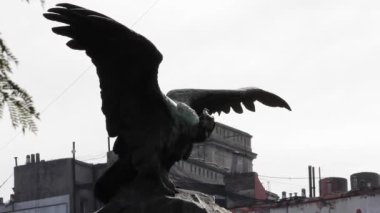 Arjantin Ulusal Kongresi Çeşmesi, Buenos Aires'te. Akdesör Detay. 
