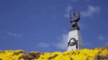 Falkland'da Alman Filosuna Karşı İngiliz Zaferi Anısına Anıt. 
