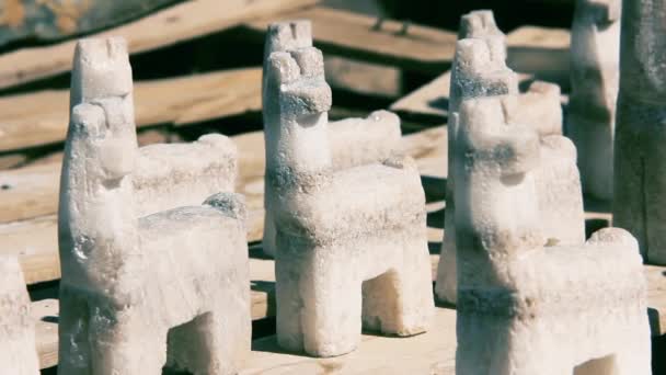 광산에서 기념품 클로즈업 살리나스 그란데스 알티플라노 아르헨티나에서 — 비디오