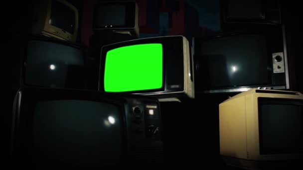 Old Green Screen Many Tvs Zoom Fast You Can Replace — Stockvideo