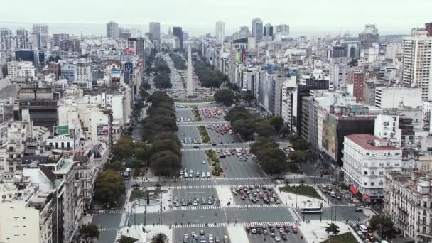 ブエノスアイレス アルゼンチン Circa 2015 7月9日アベニュー スペイン語 Avenida Julio アルゼンチンのブエノスアイレスにある 南に面した通りの空中からの眺め — ストック動画