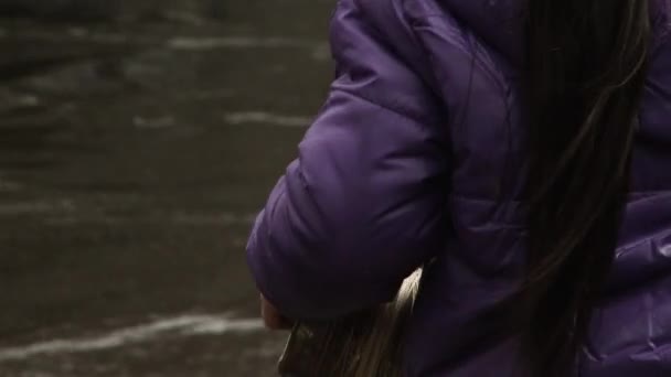 Andean Girl Fishing Ancient Technique Using Metal Can Fishing Line — Stock Video