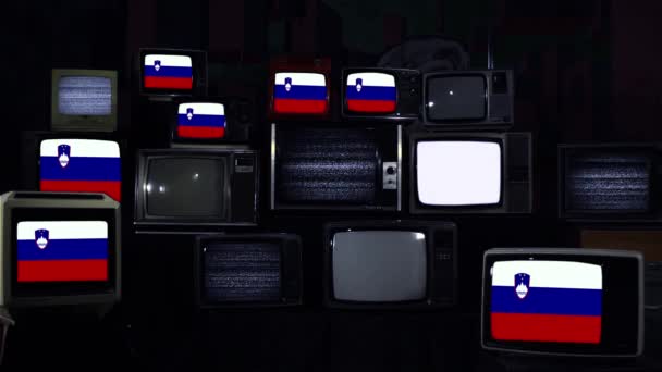 Bandeiras Eslovénia Televisões Retro Empilhadas Com Mau Sinal Tom Azul — Vídeo de Stock