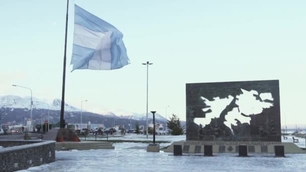 Falklands War Memorial Plaza Islas Malvinas Falklandsöarnas Torg Ushuaia Tierra — Stockvideo
