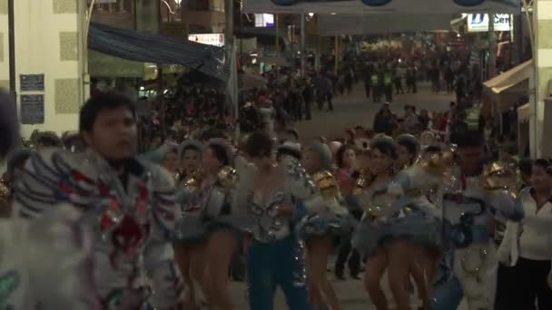 Cochabamba Bolivia 2019年8月 玻利维亚乌尔库皮纳圣母节 Virgin Urkupina Festival 一个充满生机的玻利维亚庆典 充满了五彩缤纷的舞蹈 游行和仪式 — 图库视频影像
