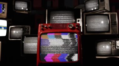 Retro Televizyonlar Küçük Kaya Bayrağını Gösteriyor - 4K