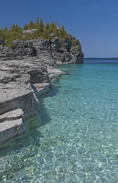 Águas Coloridas Dia Ensolarado Indian Cove Inn Bruce Peninsula National — Fotografia de Stock