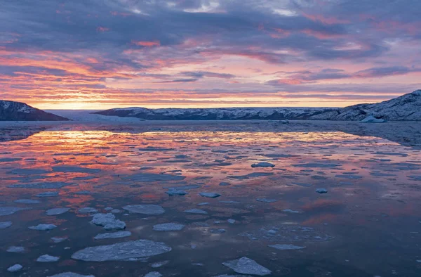 Рано Вранці Крижаної Бухти Eqip Льодовика Sermia Західній Ґренландії — стокове фото