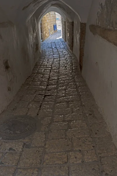 Túnel Estrecho Acera Una Ciudad Vieja Jaffa Israel — Foto de Stock