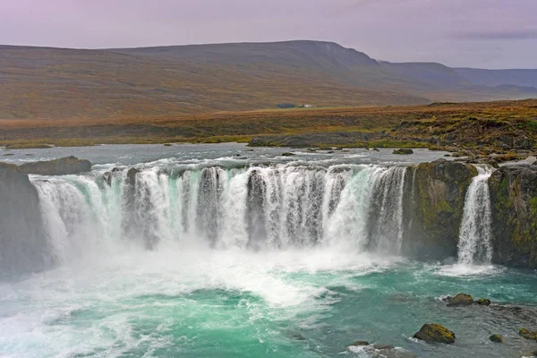 Dramatic Falls on a Tundra Landscape — Stock Photo, Image