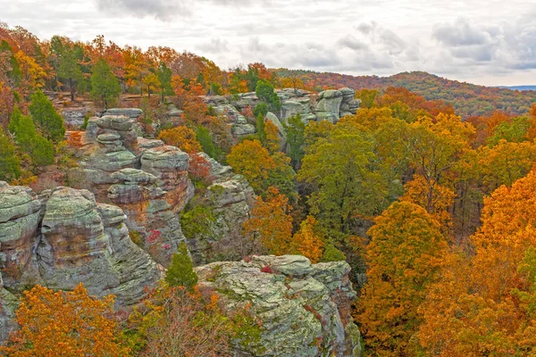 록키 리지 사이 가을 색상 — 스톡 사진
