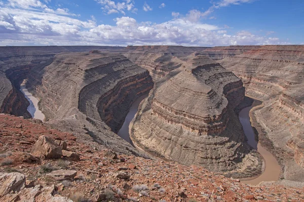 Dramatic Meanders in a Desert Canyon — Stock Photo, Image