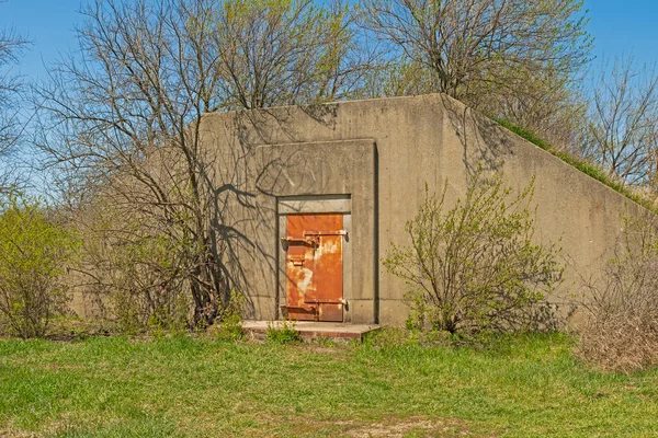Wilmington Illinois Deki Ortaçin Ulusal Çayırı Ndaki Eski Patlayıcı Deposu — Stok fotoğraf