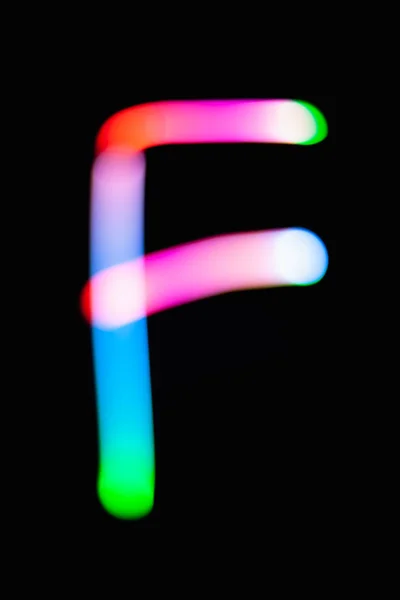 Brief Glowing Letters Donkere Achtergrond Abstract Light Painting Bij Nacht — Stockfoto