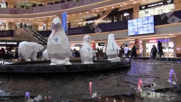 모스크바 러시아 2018 Afimall 쇼핑몰의 파노라마 사람들을 이동합니다 양식에 시키는 — 비디오