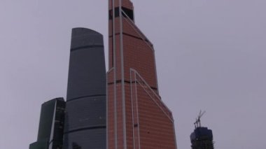 Moscow City gökdelen iş karmaşık Mercury Kulesi. Golden Tower. Uluslararası Gayrimenkul Ödülleri. Expocenter görünümünden Krasnaya Presnya üzerinde