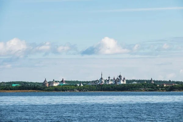 Schönes Russisches Solovki Kloster Bei Sommertag — Stockfoto