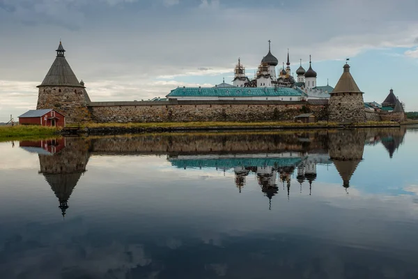 Bellissimo Monastero Russo Solovki Giorno Estate — Foto Stock