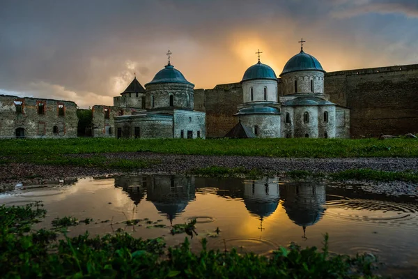 Gamla Kyrkan Saint Nicholas Och Kyrkan Dormition Guds Moder Territoriet — Stockfoto