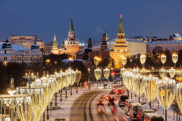 Moskova Nehri Kremlin Setin Patriarchal Köprüsü Nden Gece Görünümü — Stok fotoğraf