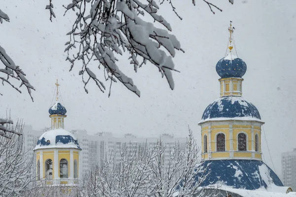 Vista Igreja Petropavlovskaya Queda Yasenevo Queda Neve — Fotografia de Stock