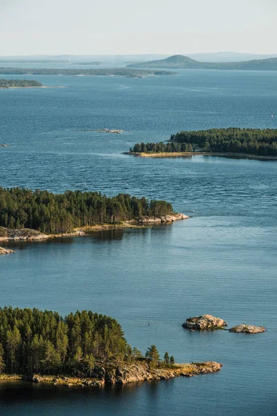 Surroundings of the Karelian city of Kandalaksha in summer — Stock Photo, Image