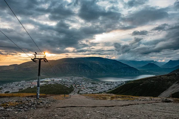 View of Kirovsk in the evening from the ski resort — 스톡 사진