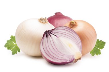 Beyaz arkaplanda soğanlar