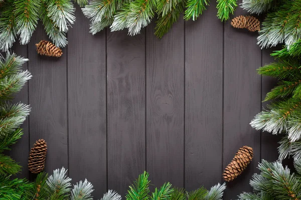 Weihnachts- oder Neujahrsdekoration Hintergrund: Tannenzweige, — Stockfoto