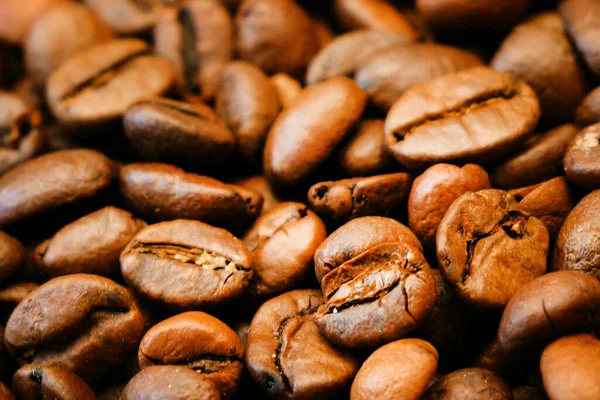 Brown Roated Kávová Zrna Pozadí Detailní Záběr — Stock fotografie