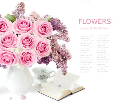 Dünya Öğretmenler Günü konsepti. Çiçekler demet, harita, küre ve kitaplar yığın