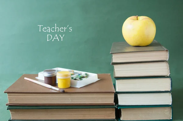 Book Pile Apple Globe Pencils Sharpener School Blackboard Teacher Day — Stock Photo, Image