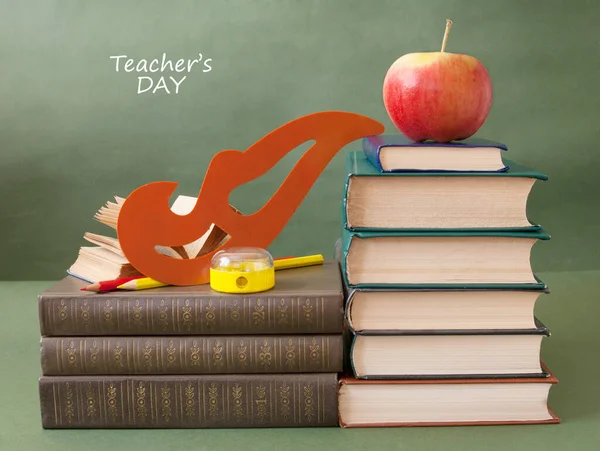 Book Pile Apple Globe Pencils Sharpener School Blackboard Teacher Day — Stock Photo, Image