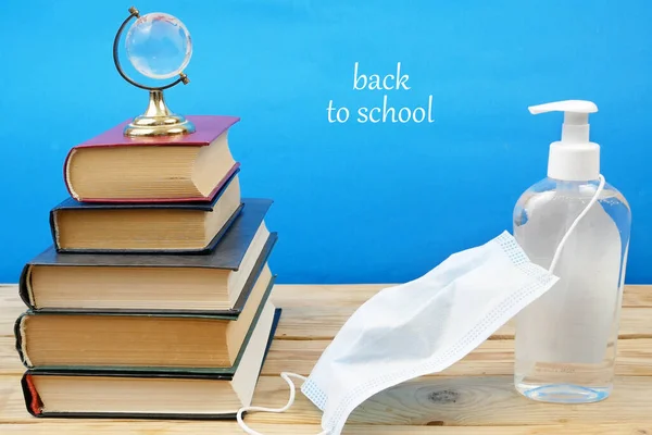 Back School Coronavirus Covid Book Pile Sanitizer Medical Mask — Stock Photo, Image